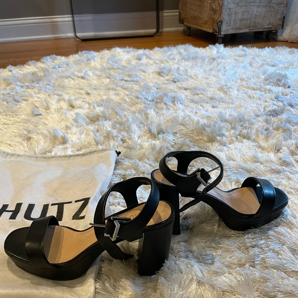 Schutz Rhenda black size 9